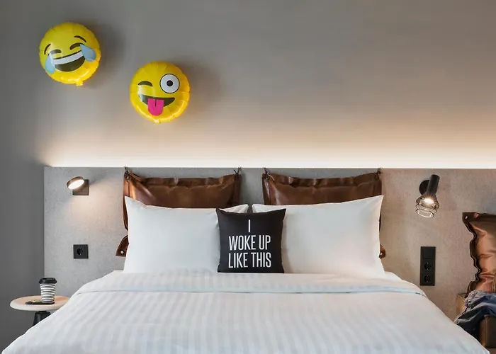Szálloda Moxy Ostbahnhof 3*