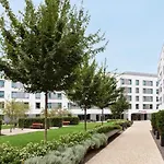 Moxy Ostbahnhof Hotel