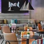 Moxy Ostbahnhof
