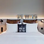 Moxy Ostbahnhof Hotel Munich