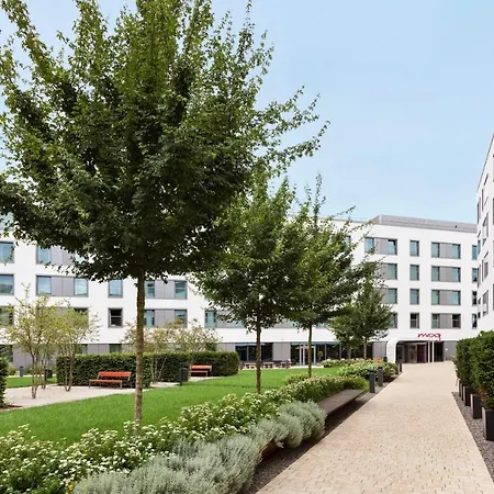 Moxy Ostbahnhof Отель