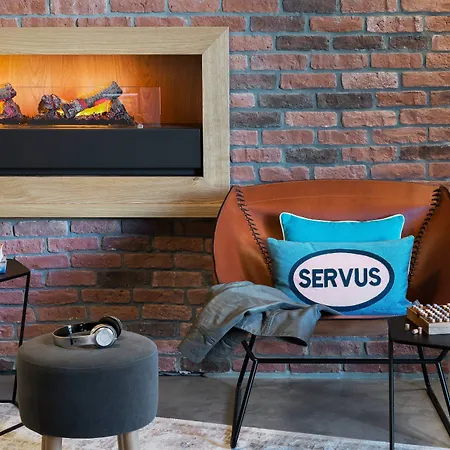 Moxy Ostbahnhof Отель Мюнхен