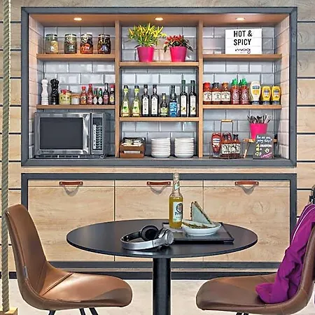Ξενοδοχείο Moxy Ostbahnhof 3*