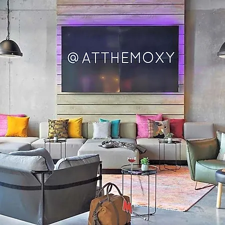 Ξενοδοχείο Moxy Ostbahnhof 3*