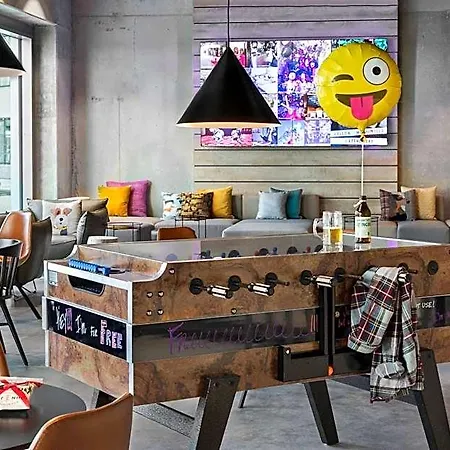 Ξενοδοχείο Moxy Ostbahnhof 3*