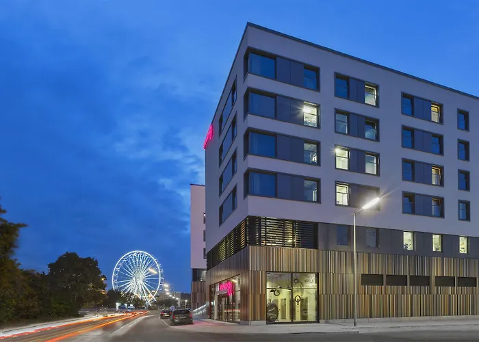 Moxy Ostbahnhof Hotel 3*