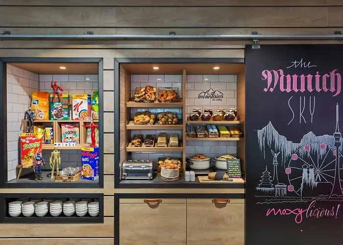 Moxy Ostbahnhof Hotell