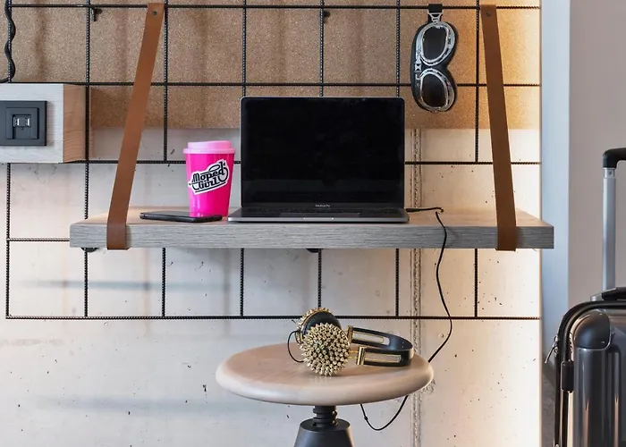 Moxy Ostbahnhof 3*
