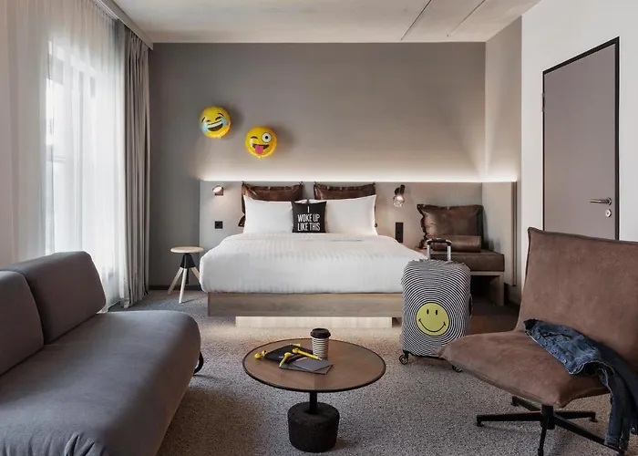 Moxy Ostbahnhof 3* Monachium